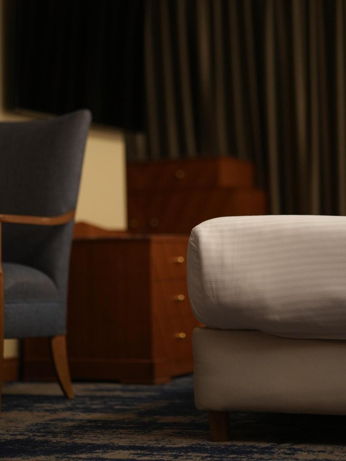 Radisson Blu Martinez Beirut Hotel Ngoại thất bức ảnh